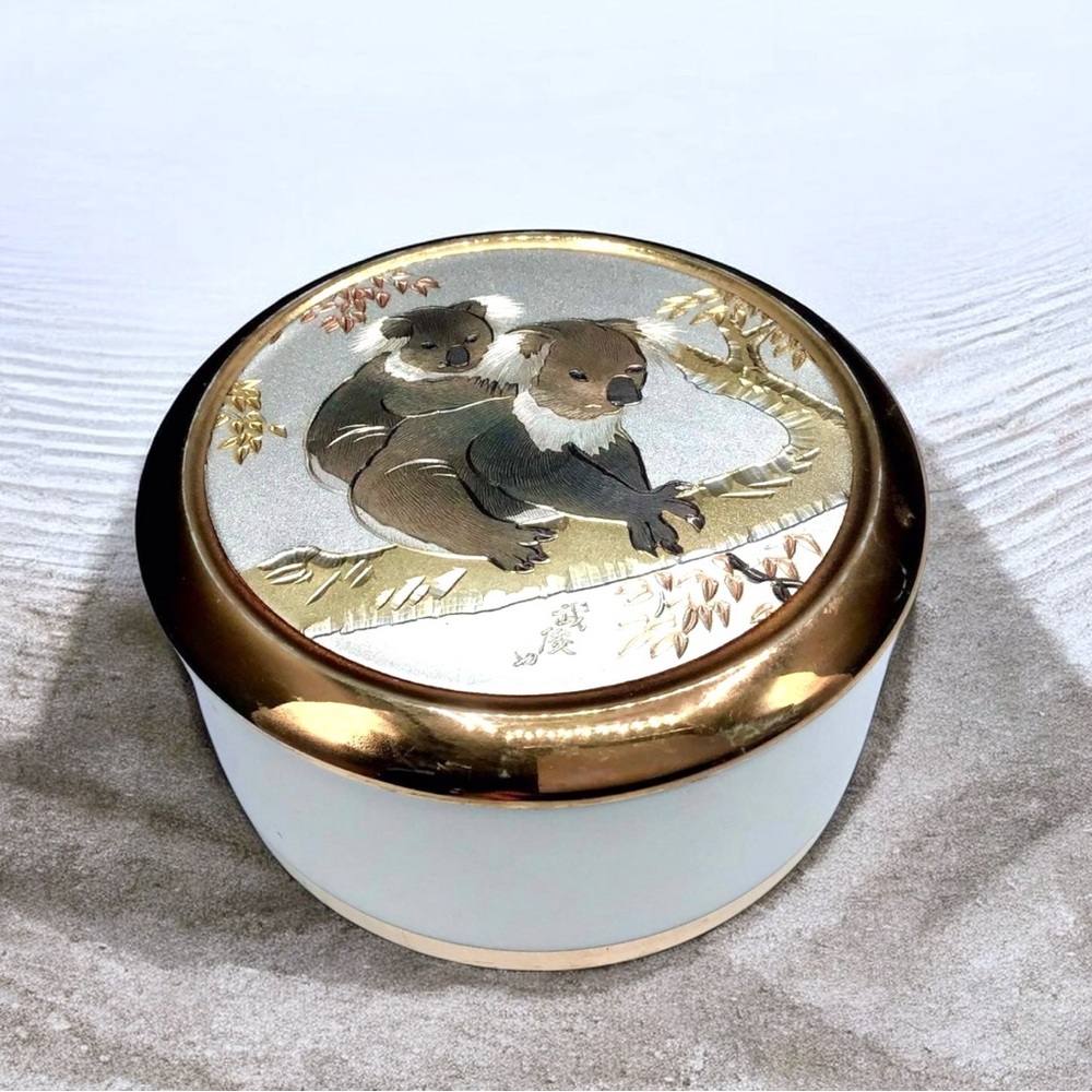 🌺Chokin Koala Lidded Box